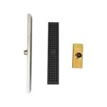 Salle de douche à grand déplacement en acier inoxydable avec siphon de sol à grille à trous rectangulaires